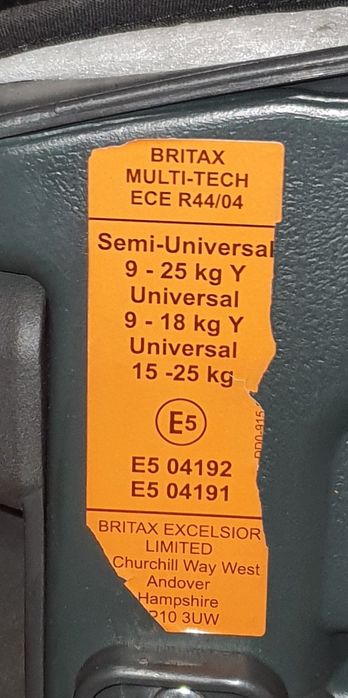 Cadeira auto volvo universal 9-25 kg, para todas as viaturas