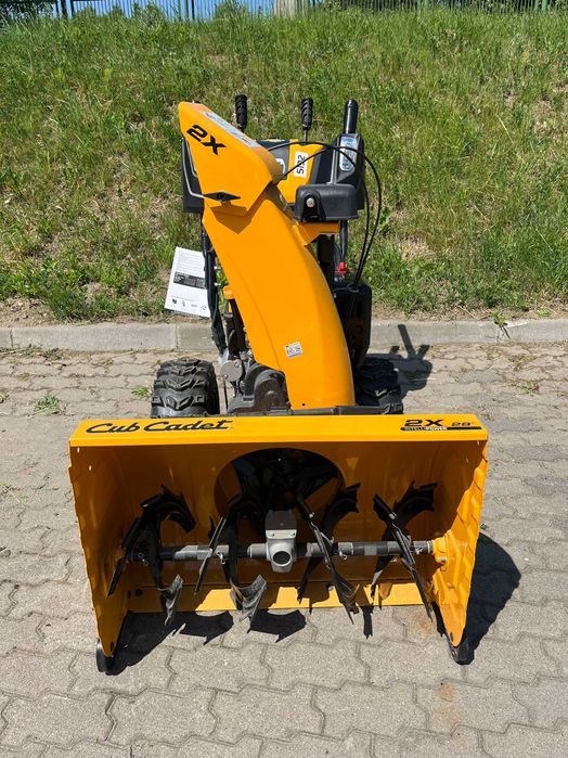 Dwustopniowa odśnieżarka spalinowa Cub Cadet NOWA z USA