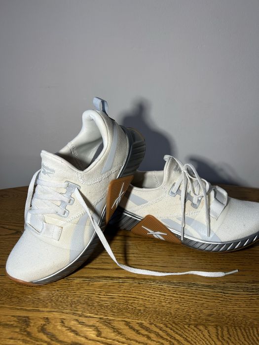 кросовки Reebok