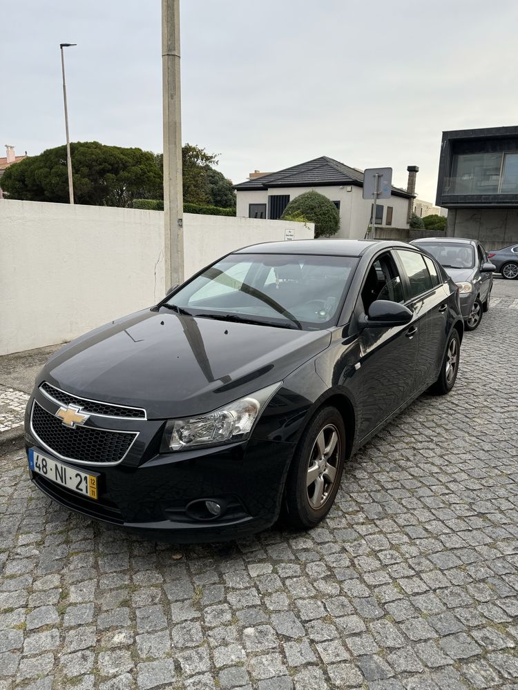 Chevrolet Cruze HATCH 1.6 Gasolina
