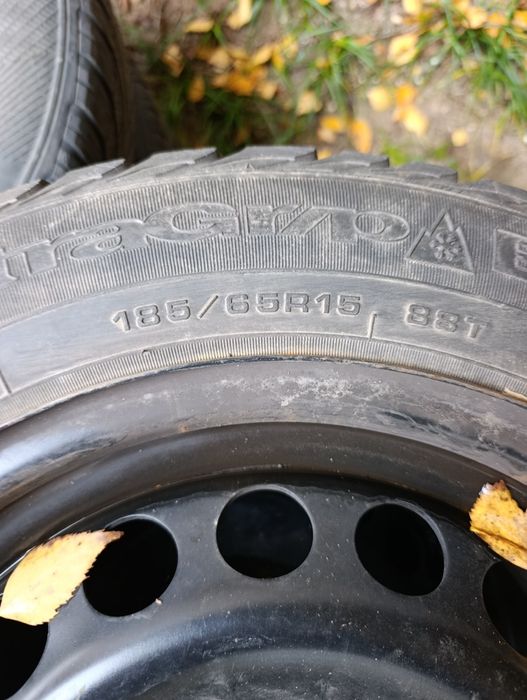 Шини. 185/65 R 15 .Ціна за 1 шт.
