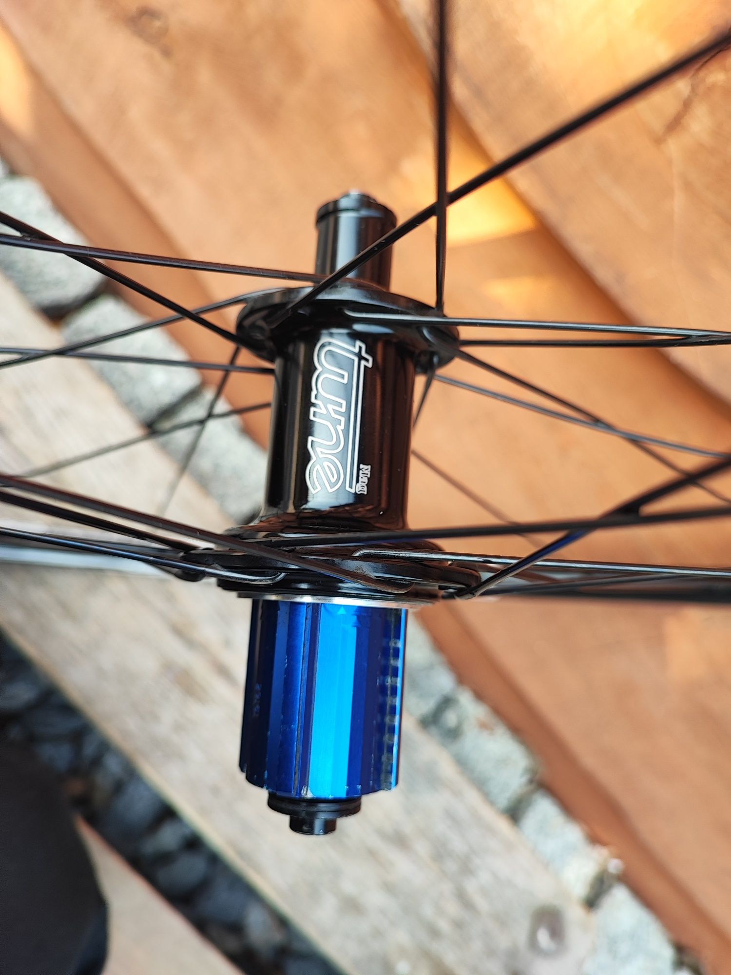 Tylne koło rowerowe szosowe Tune TSR22  MAG 28" Retro MTB