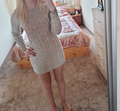 Sweterkowa sukienka S
