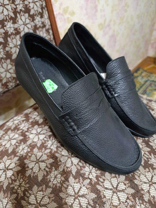 Чоловіче взуття ( черевики/лофери/туфлі/дитяча обув і т.д)