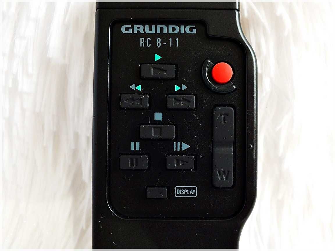 Pilot GRUNDIG RC 8-11 Video 8 Camera Oryginał z lat 90'