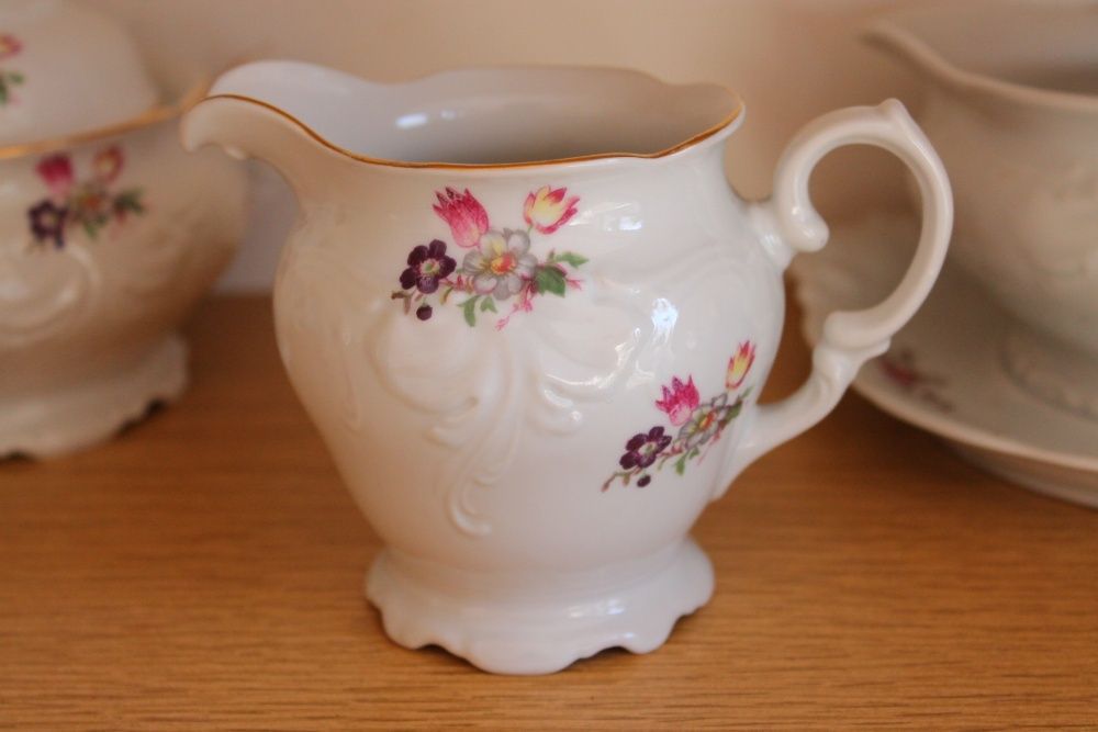 Serwis kawowy porcelana Wałbrzych