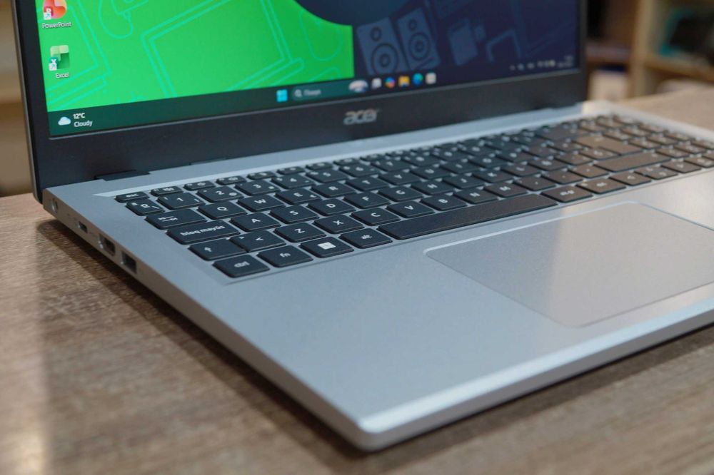 ГАРАНТІЯ Acer (FullHD/Core i3-13 Gen/RAM 8Гб LPDDR5/SSD 256Гб)TVOYO