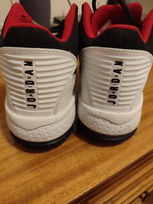 Кроссовки Nike Jordan