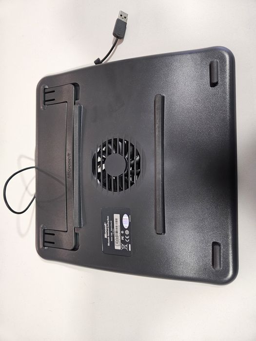 Vendo base com ventilação para portátil