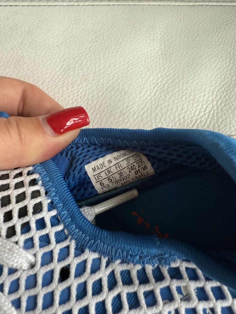 buty adidas deerupt runner