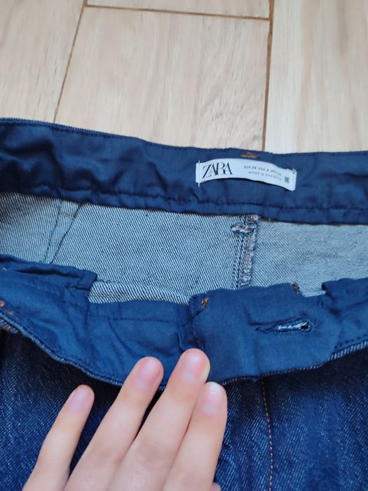 Трендові джинси з защипами від zara р.38 стан нових