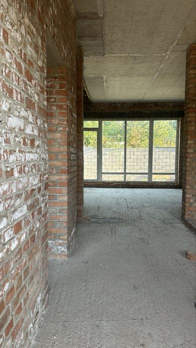 Котедж за Луцьким кільцем .Можна під єОселю