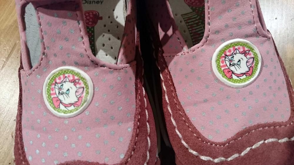 BUTY DISNEY Marie, sandały skórzane r.22