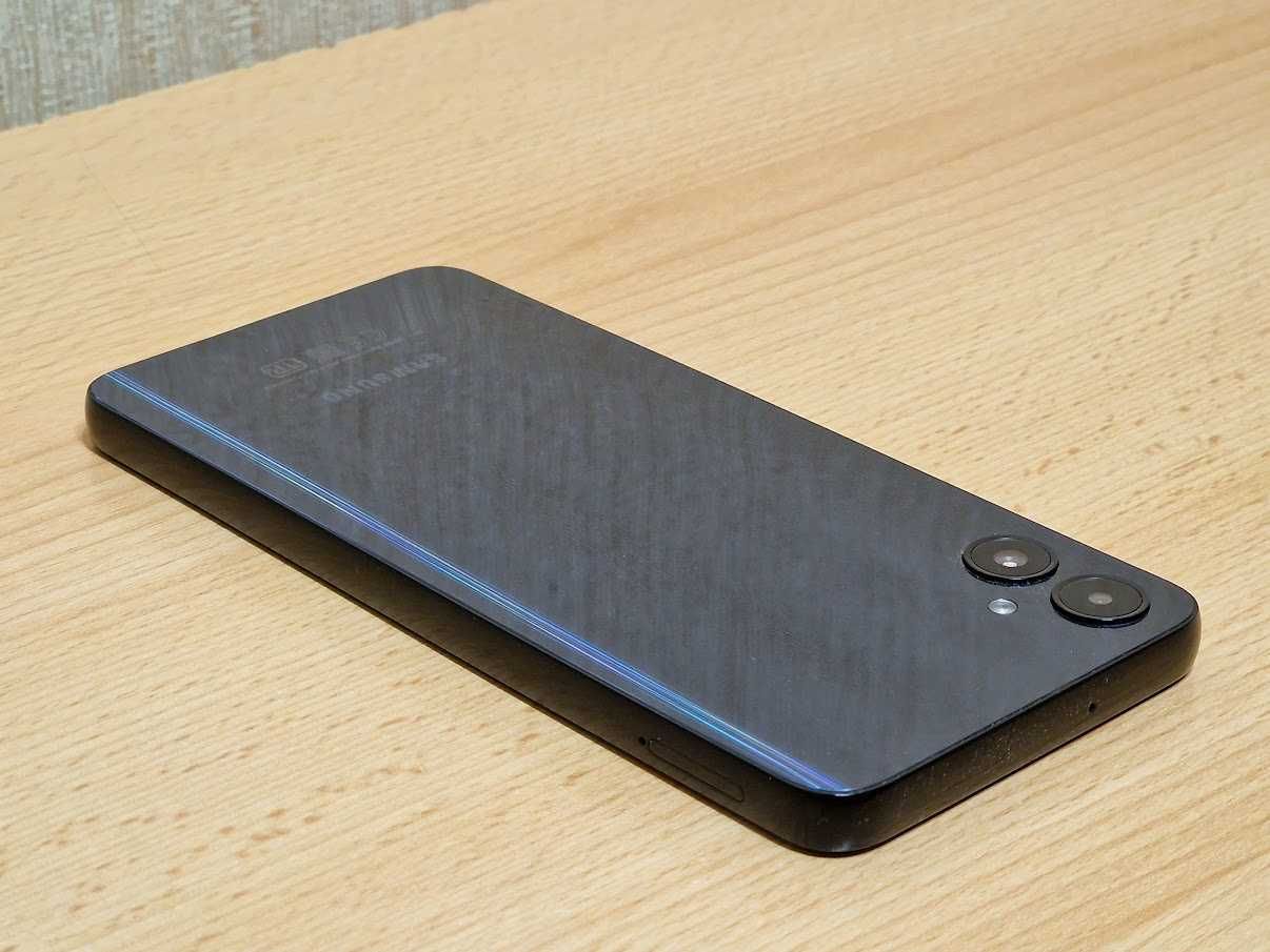 Смартфон Samsung Galaxy A05 4/128 Duos В ідеальному стані Оригінальний
