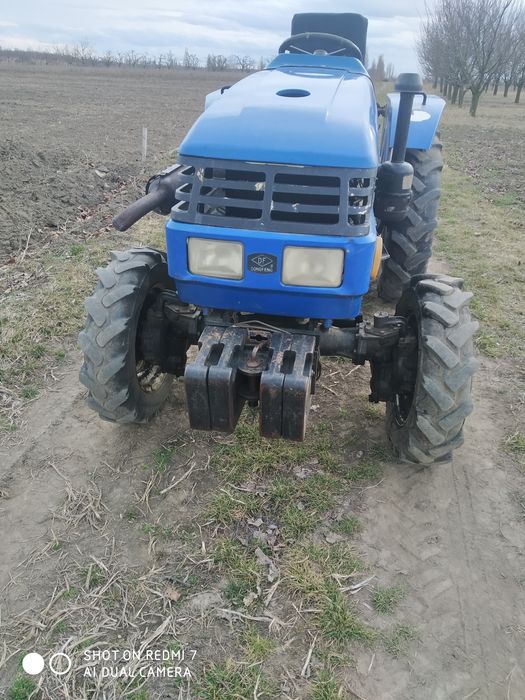 Трактор донг фенг 244