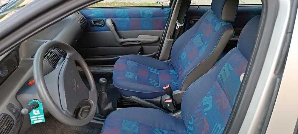 Fiat Punto ano 1999
