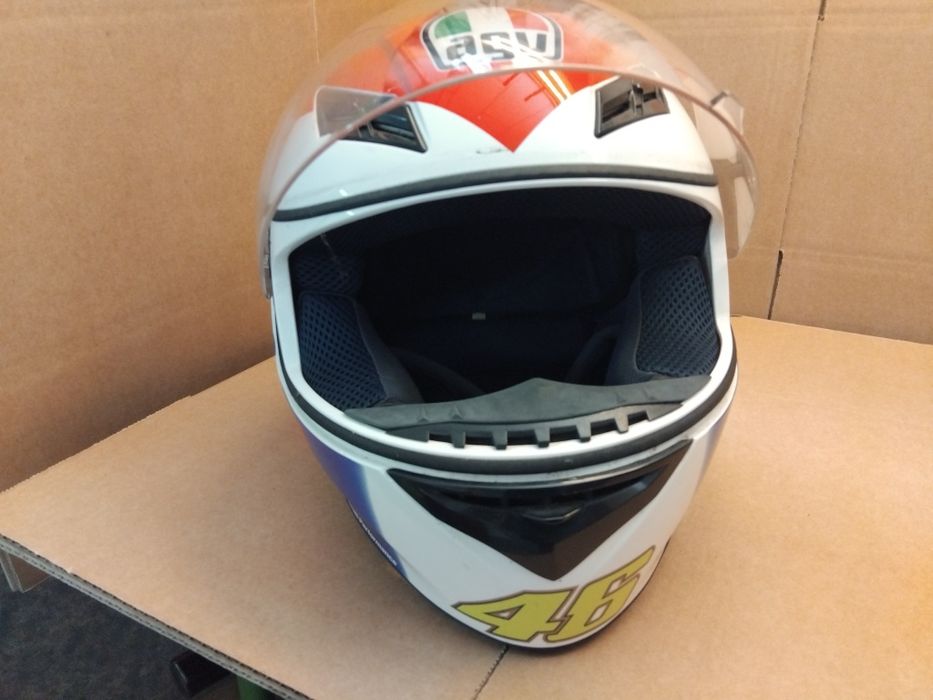 Capacete de mota AGV