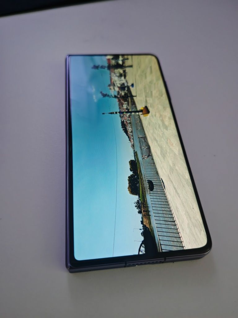 Honor Magic V2 em bom estado