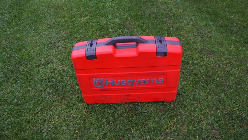HUSQVARNA DM 220 DM220 Wiertnica elektryczna Walizka