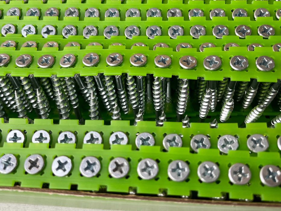 Шуруп на стрічці для плит до дерева, OSB, ДВП, ДСП (в ассортименіт)