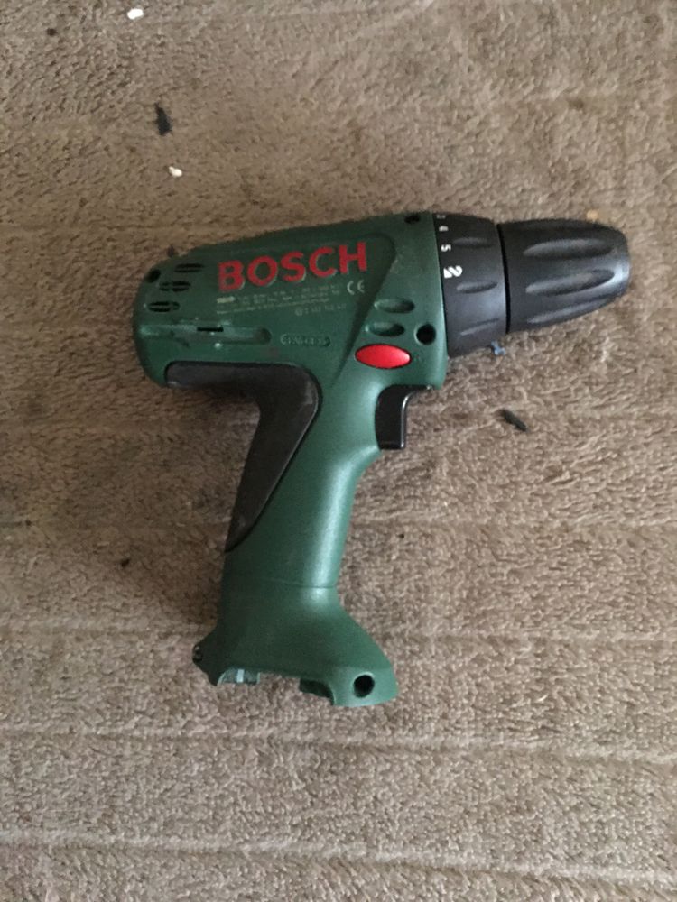 Шуруповерт   BOSCH  9,6 v не комплект