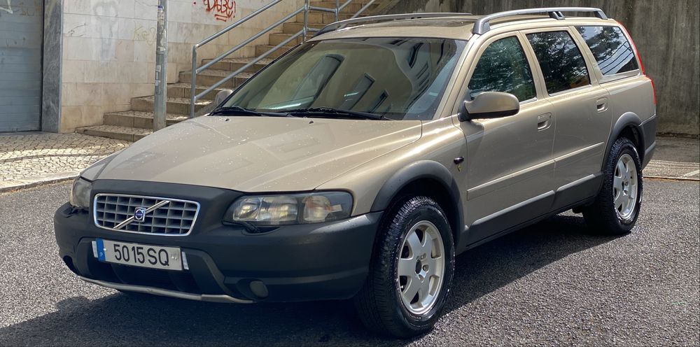 Volvo V70 XC T5 AWD 2.4 GPL