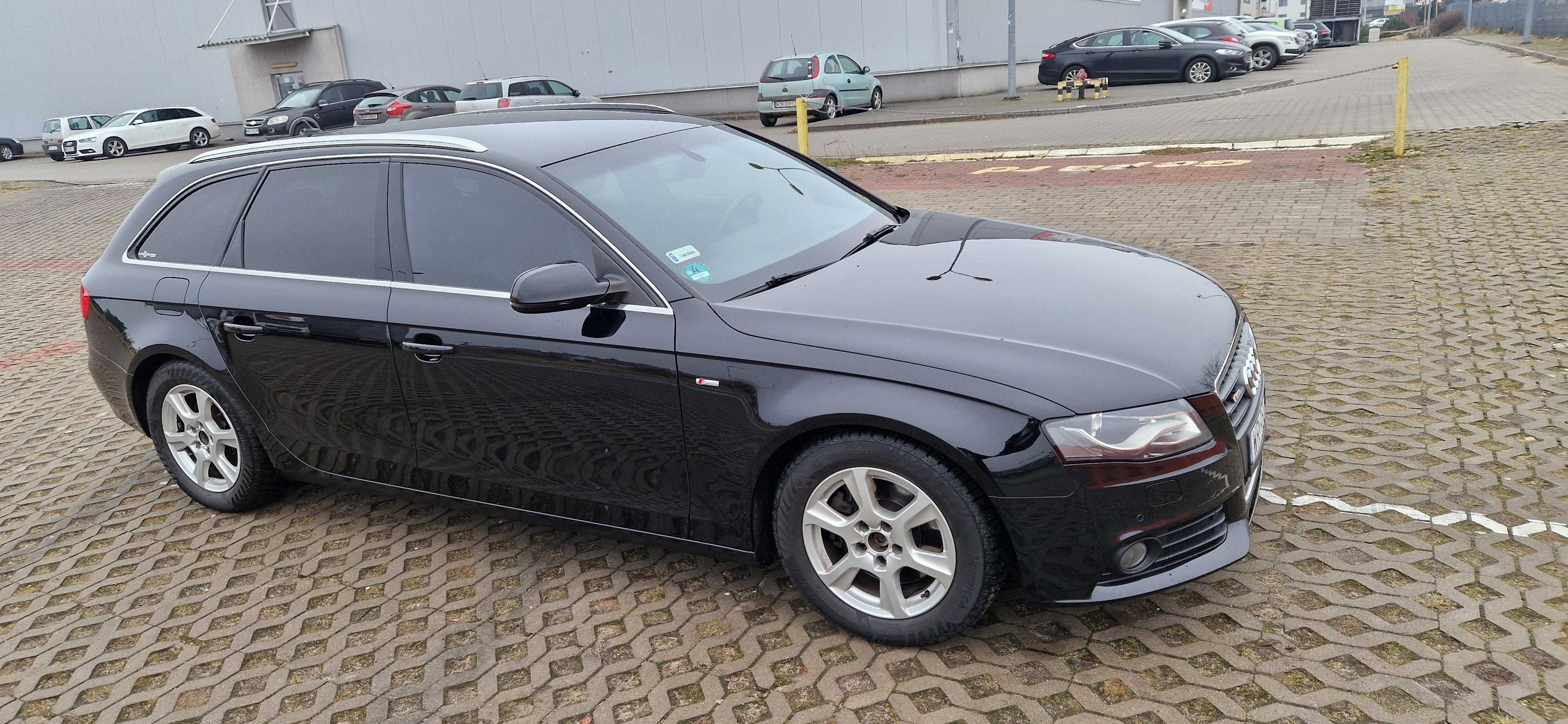 Audi A4 B8 2.0 2011 TDI S-LINE