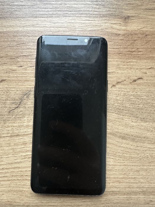 Продам Samsung Galaxy S9 Duos