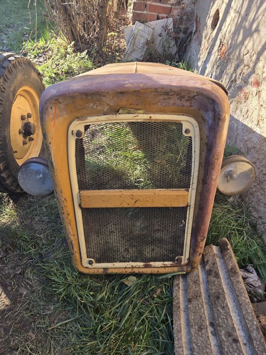 Ursus c-360 c-355 maska