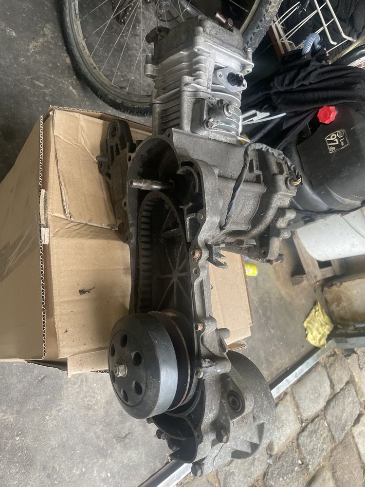 Sprzedam silnik do skutera 50/80 4t