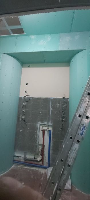 Виполняю роботи такі як монтаж гіпсокартону та всі види малярних робіт