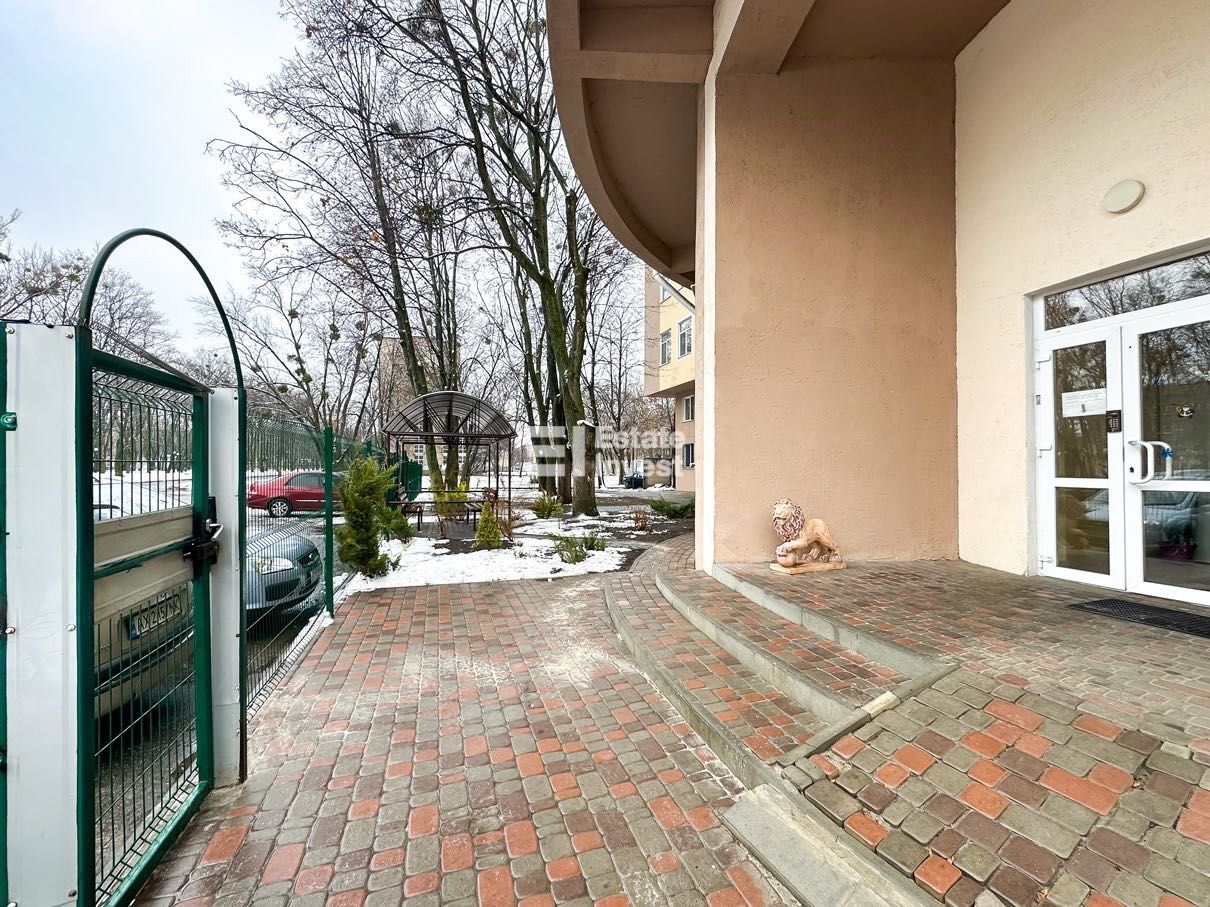 Продам  1-комн.  Двухуровневую квартиру с ремонтом.