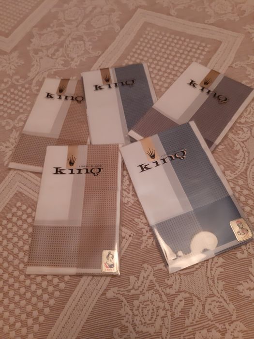 Lenços King para homem NOVOS