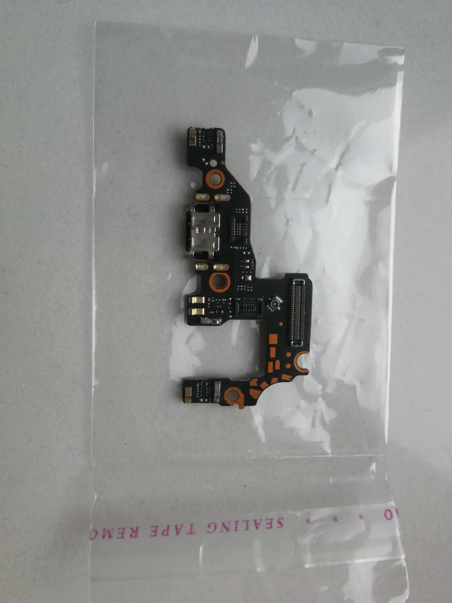 Złącze Usb Mikrofon Do Huawei P10 Vtr-L09 L29