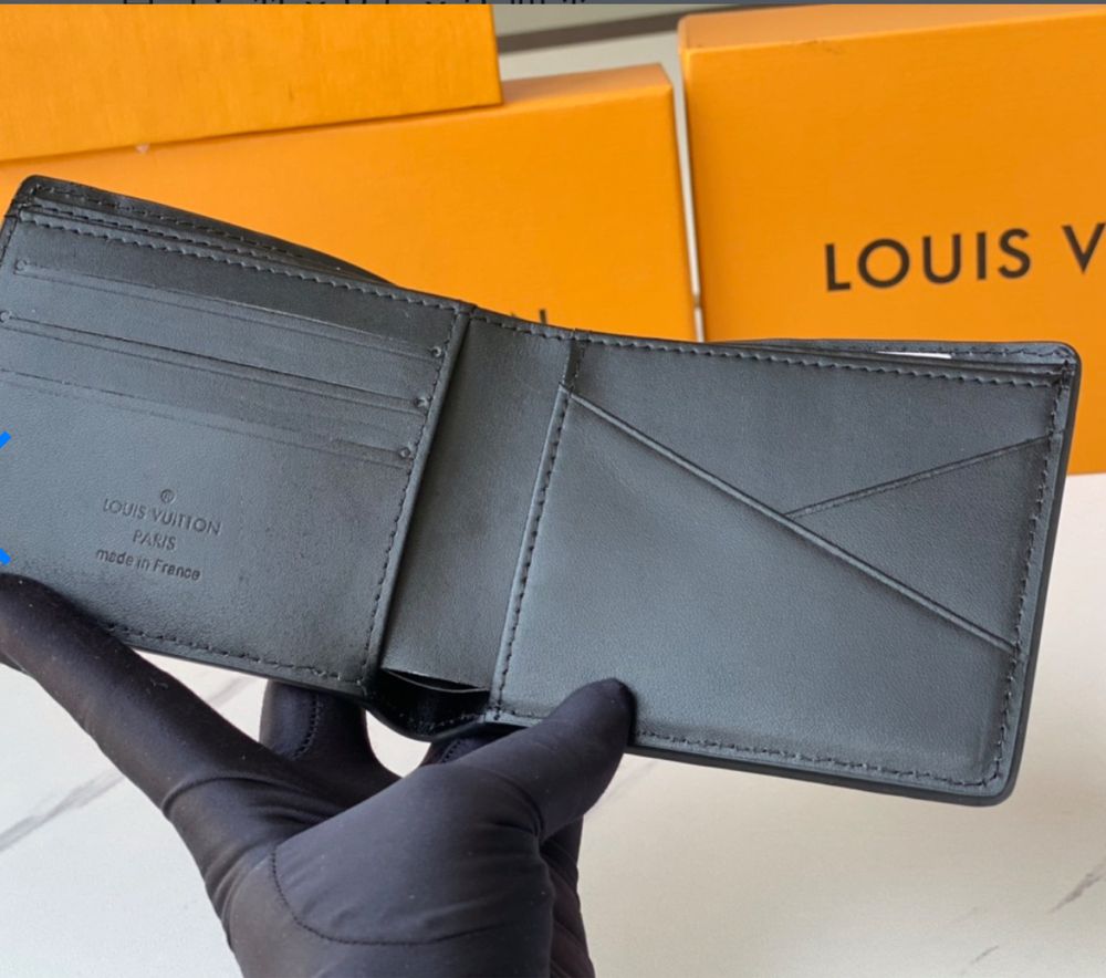 Carteira Louis Vuitton