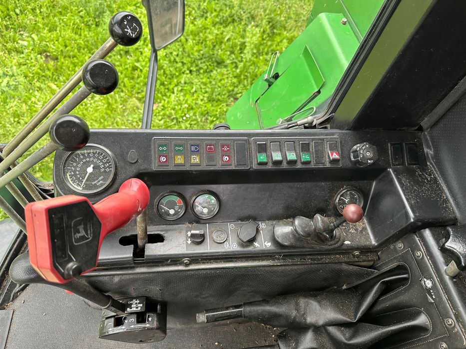 Продам John Deere 1166