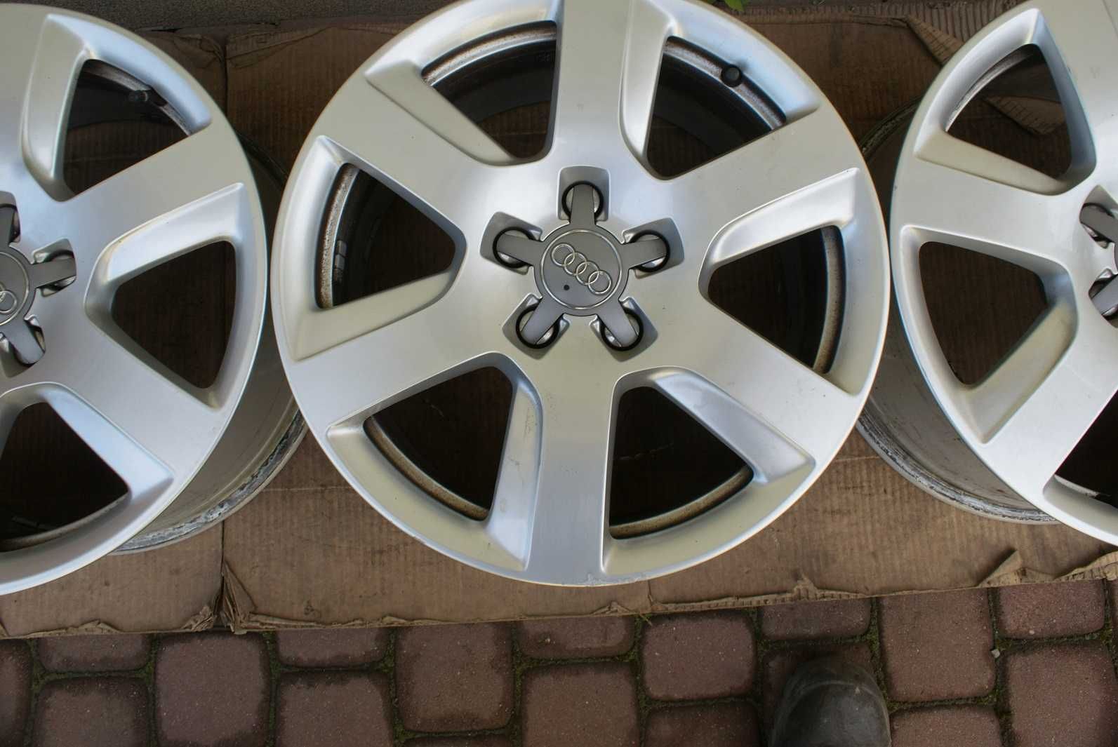 AluFelgi 5x112 17 cali ET39 Audi A6,A5 A4 oryginalne