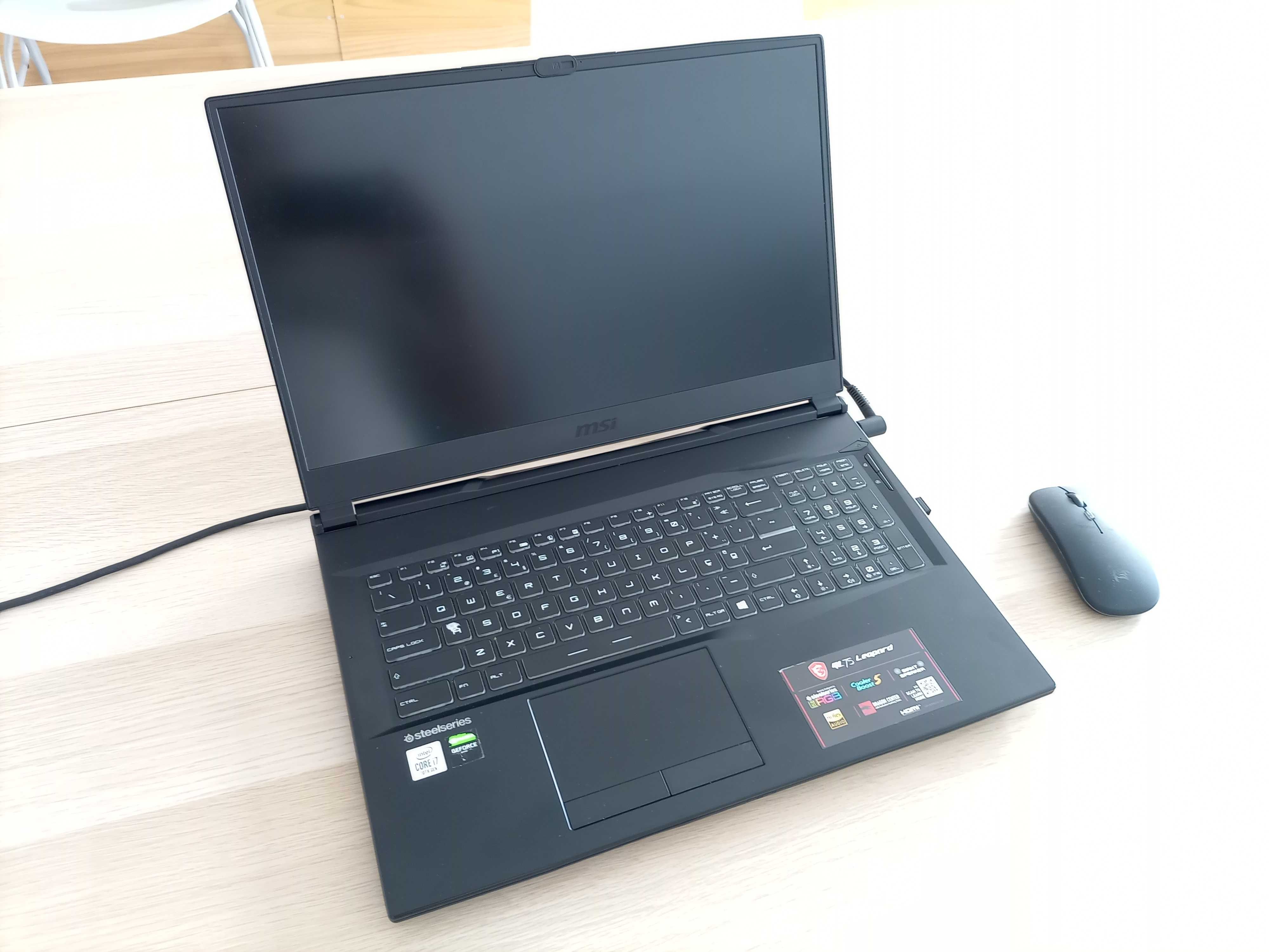 PC portátil MSI GL75 Leopard 10SEK +Rato + Mochila