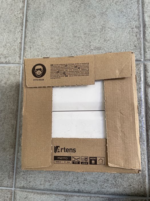 Glazura Metro White 10x20 Artens