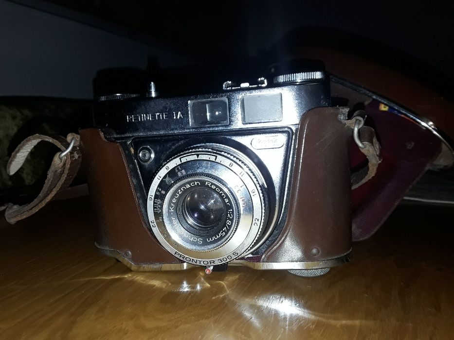 Câmera fotográfica Kodak rara e antiga