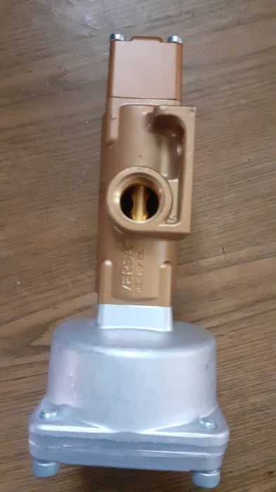 Пневматический клапан Vesla USA