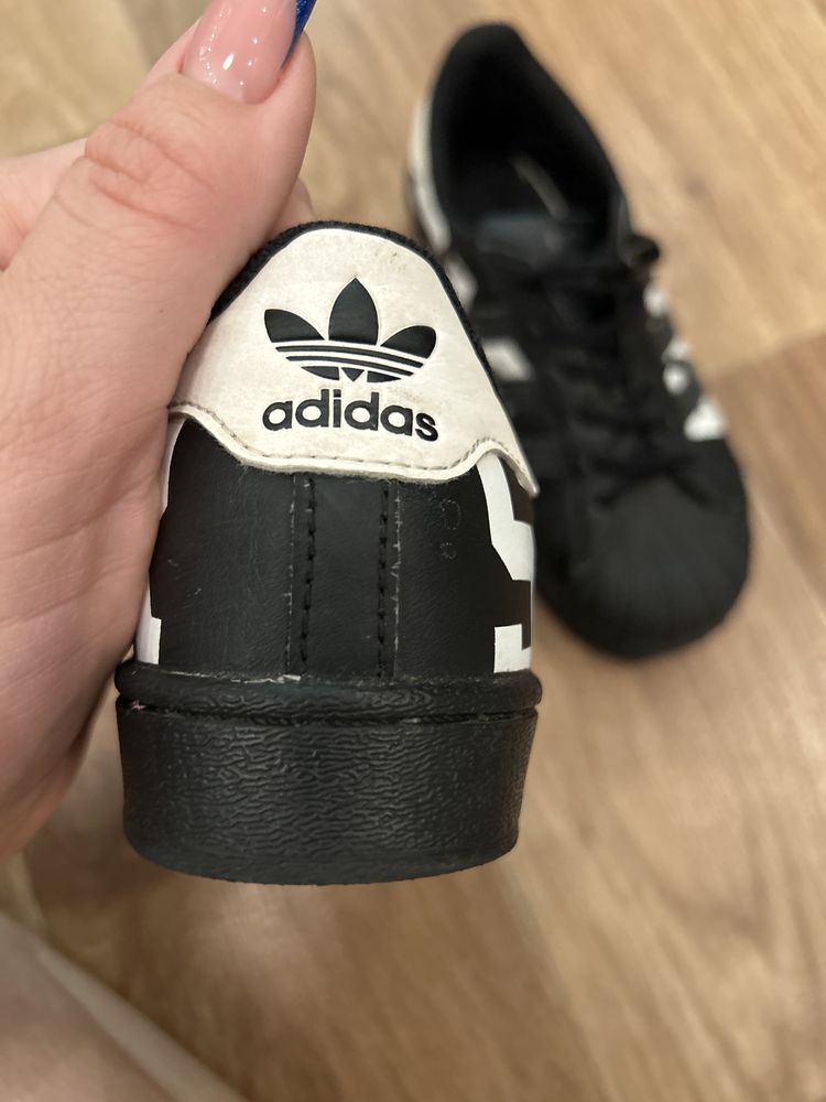 Кросівки для хлопчика adidas оригінал 31 розмір