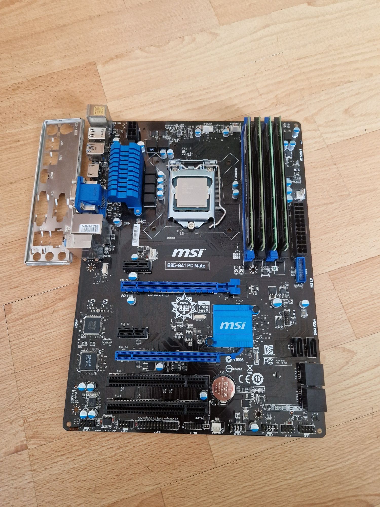 MSI B85-G41 PC MATE Материнська плата сокет1150