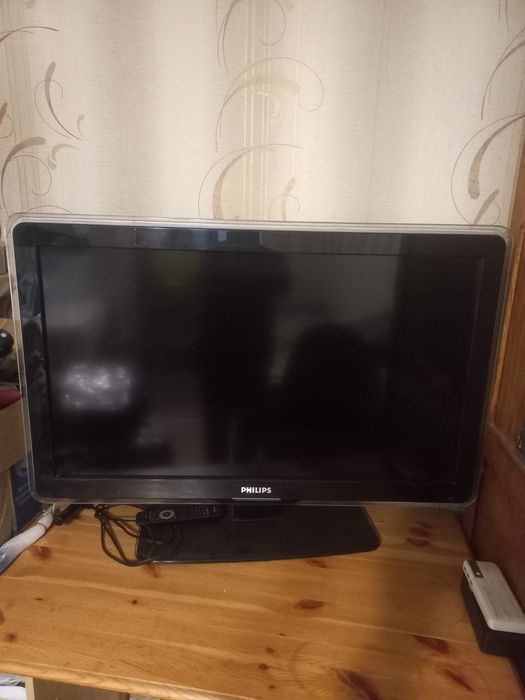 Philips 37PFL7603D/10
Ambilight
Full HD 1920x1080p