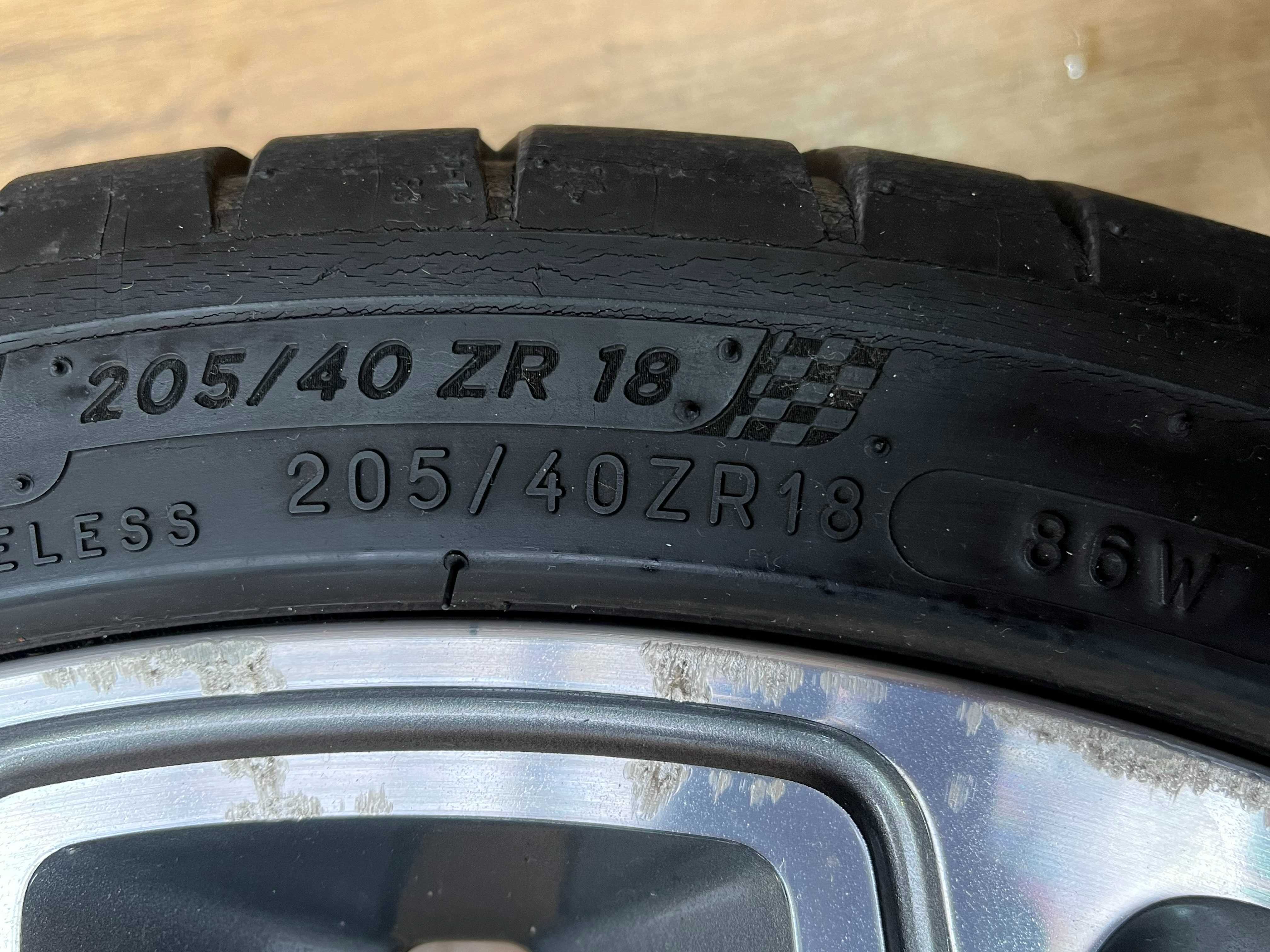 Koła/komplet kół/felgi Ford Fiesta Mk8 205/40/R18