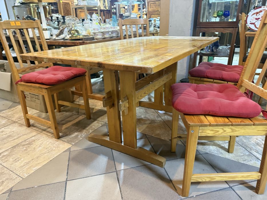 Solidny drewnainy zestaw Stół + 4 krzesla z Niemiec | DOWOZ DO DOMU