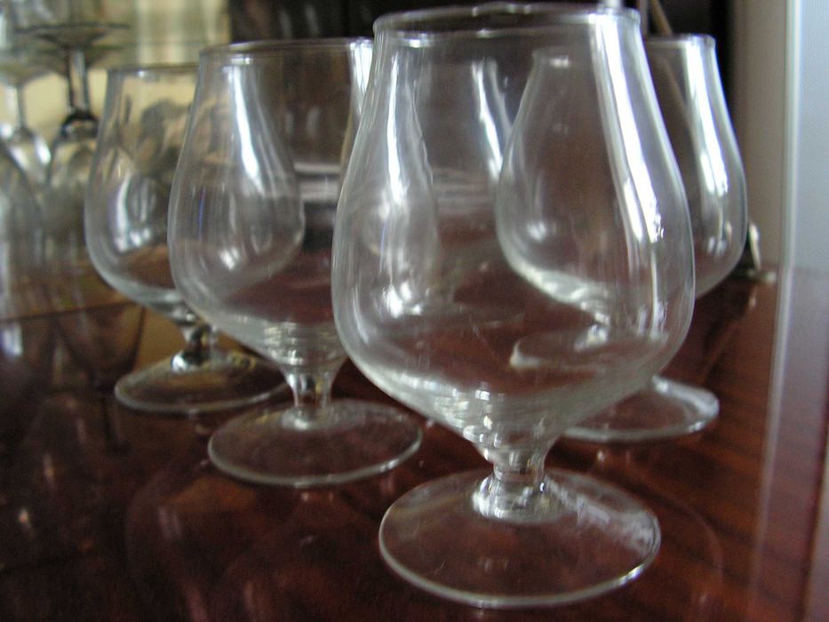 kieliszki do koniaku małe