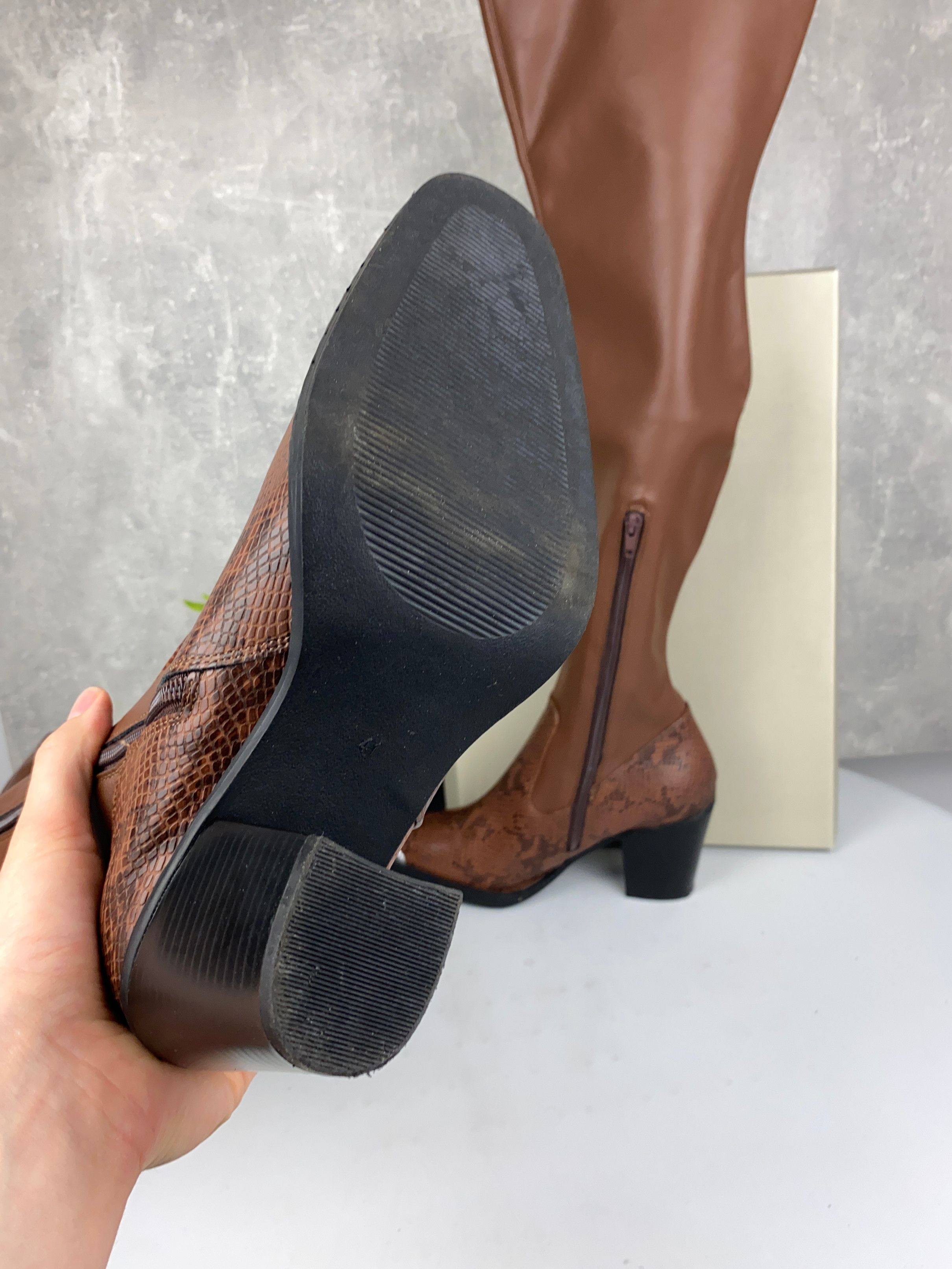 Jak nowe / buty kozaki muszkieterki / Even&Odd / r. 41
