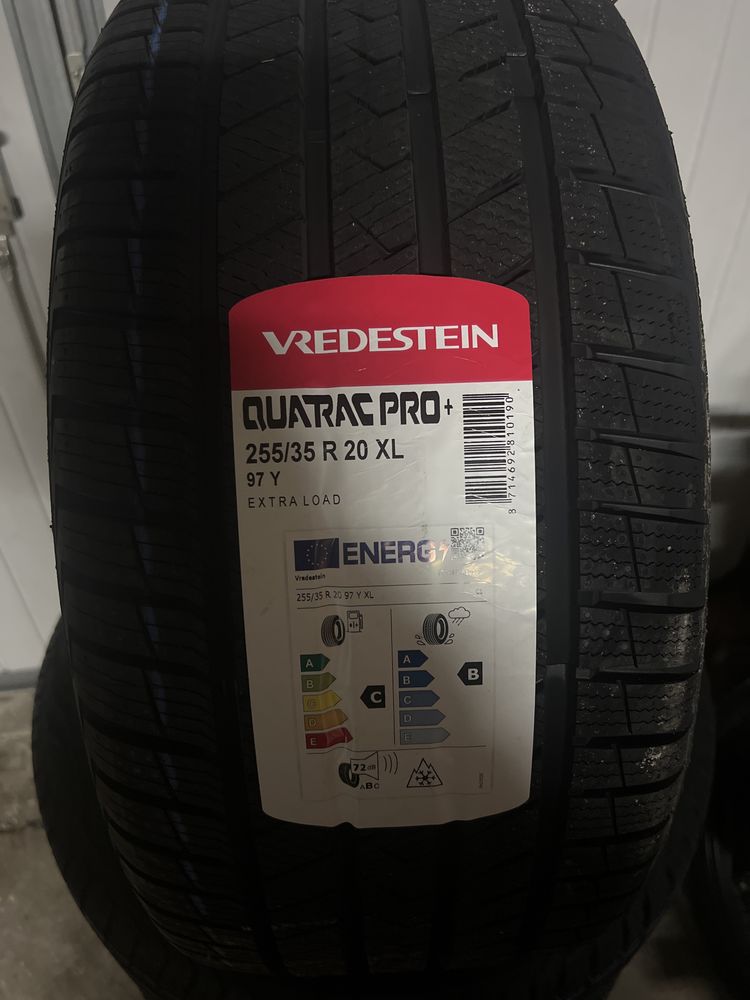 Vredestein Quatrac Pro+ 255/35R20XL