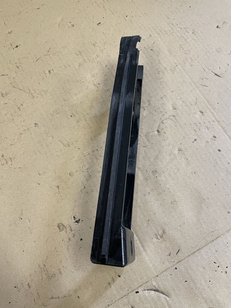 Ślizg łańcucha yamaha r1 rn01 rn04